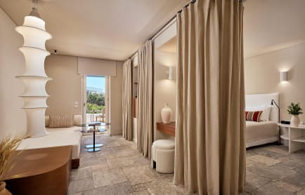 sb_theoxenia-room_102_web-size_5