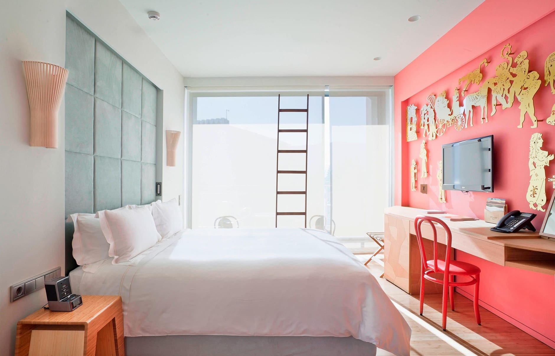 athnd-studio-room-8623-hor-clsc