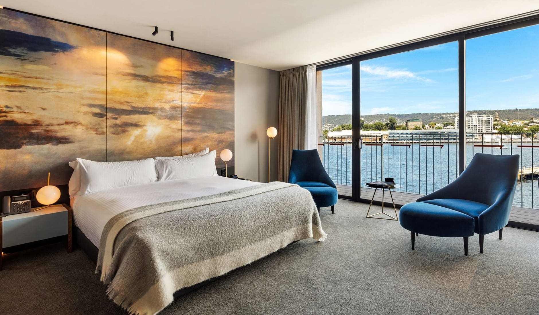 macq-01-tasmania-hobart-tasmania-things-to-