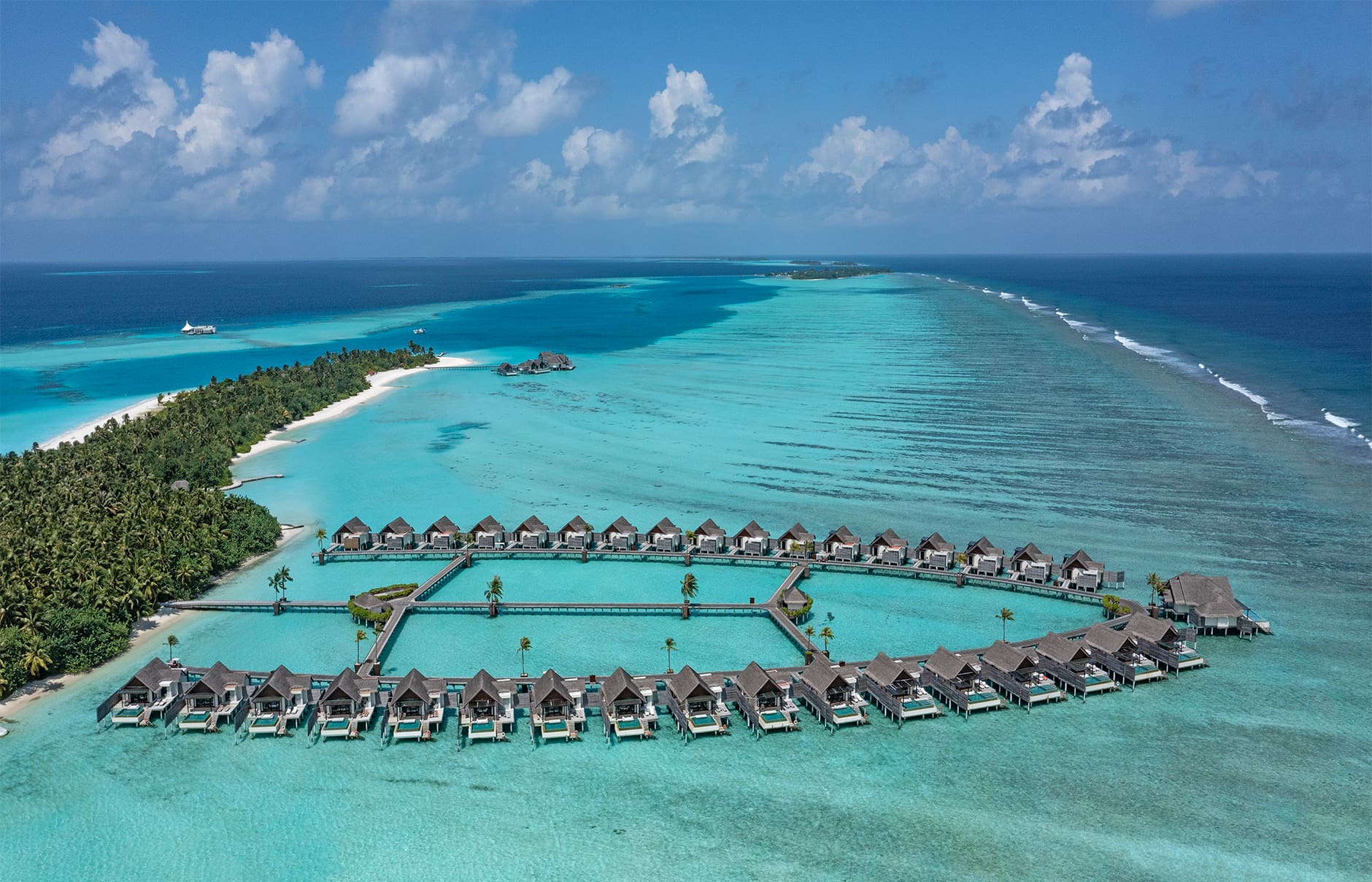 niyama_private_islands_maldives_exterior_view_-aerial_shot_overwater_villas_06