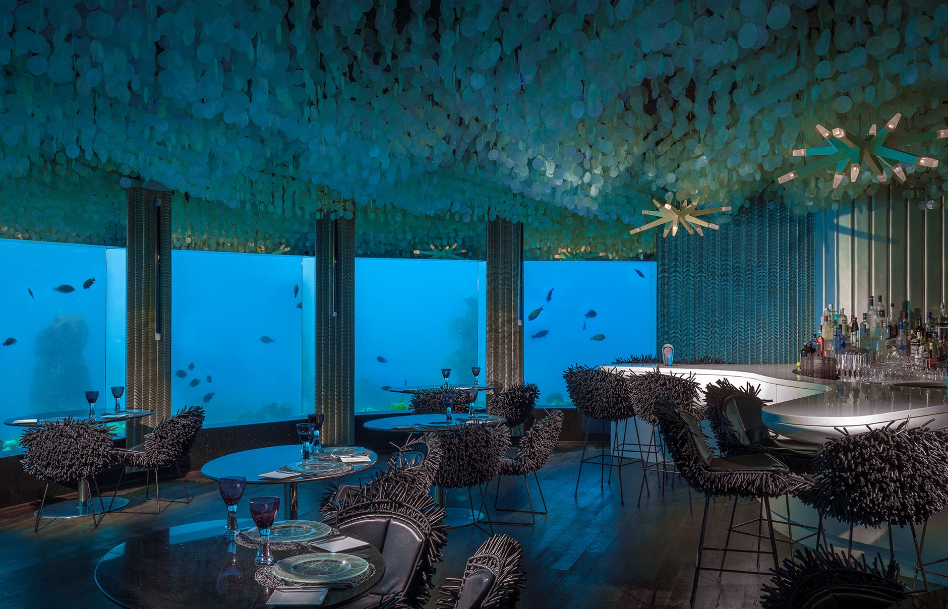 niyama_private_islands_maldives_restaurant_subsix_wide_shot