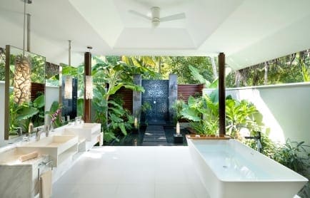 7studio_pool_bath_02_g_a_l