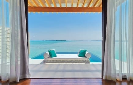 water_studio_with_pool