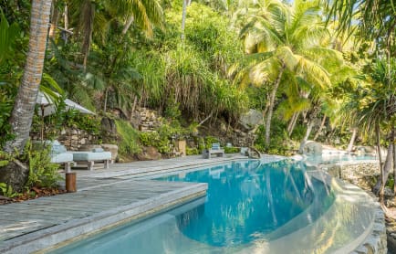 north-island-main_pool