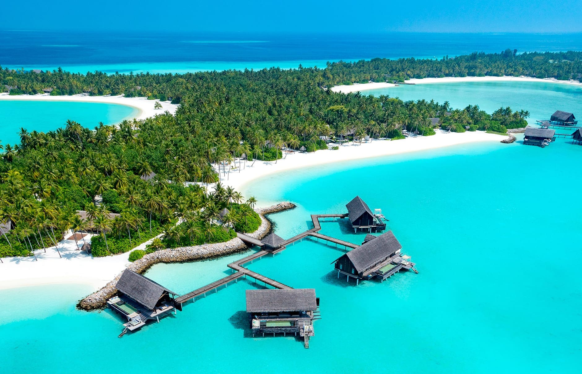 oneandonly_reethirah_accommodation_watervillaswithpool_aerial-1_alt