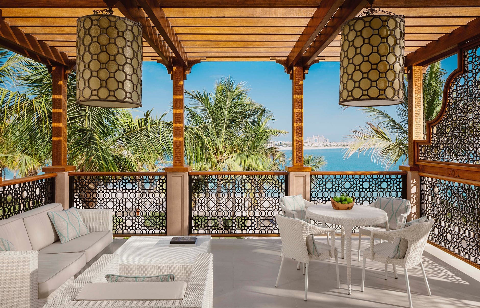 mansionpalmbeachexecsuite_