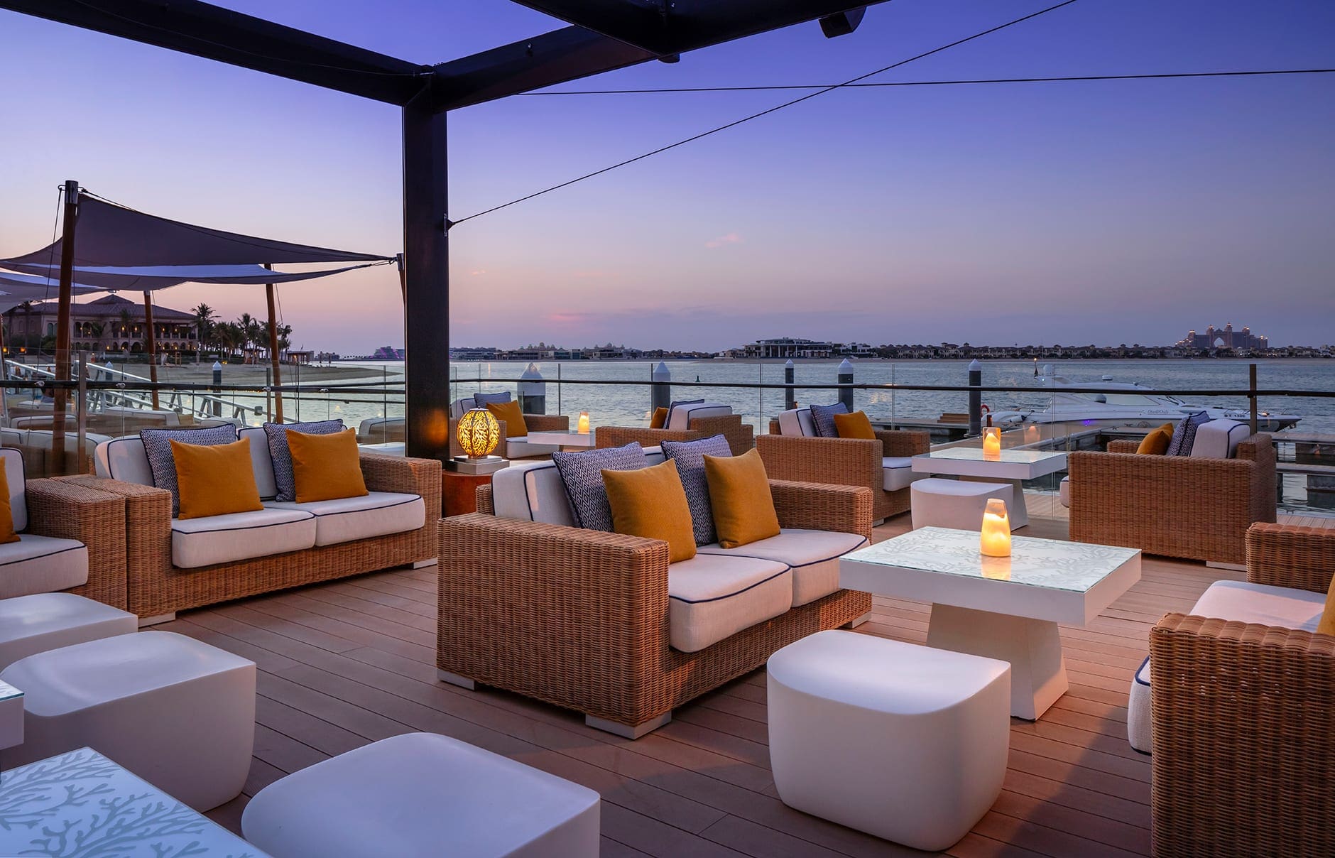 _fb_101_terrace_seating_