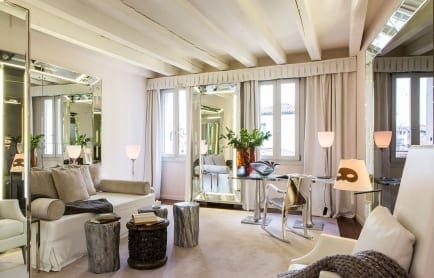 vceds-family-suite-2591-hor-clsc