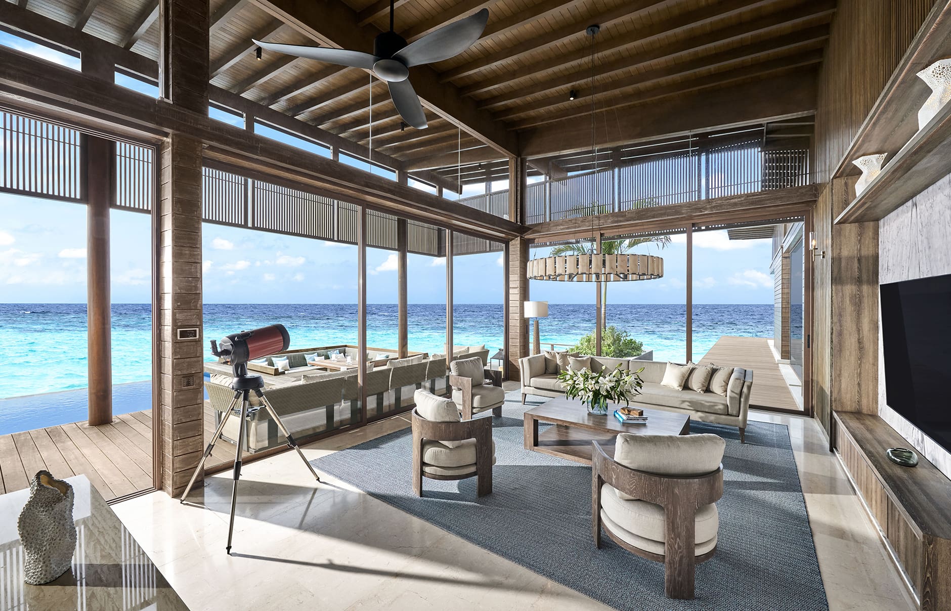 MLDPH_P0397 Presidential Residence Living Room