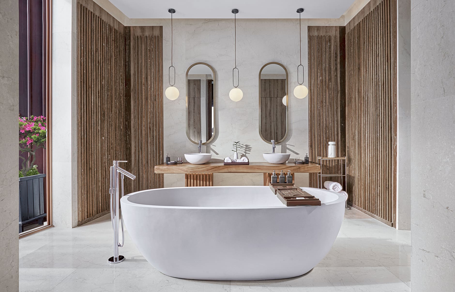 MLDPH_P0395 Presidential Residence Master King Bathroom