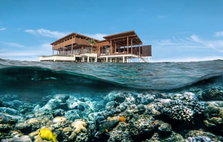 MLDPH_P0413 Presidential Residence Underwater