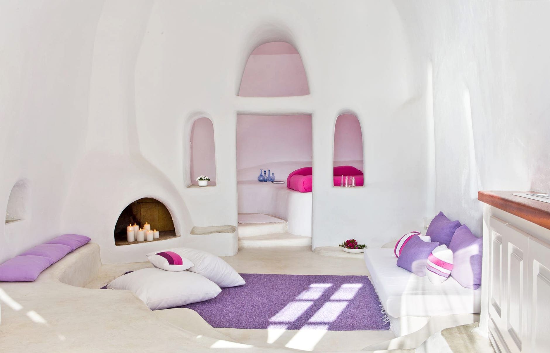 Perivolas, Santorini, Greece. Luxury Hotel Review by TravelPlusStyle © Perivolas l247102