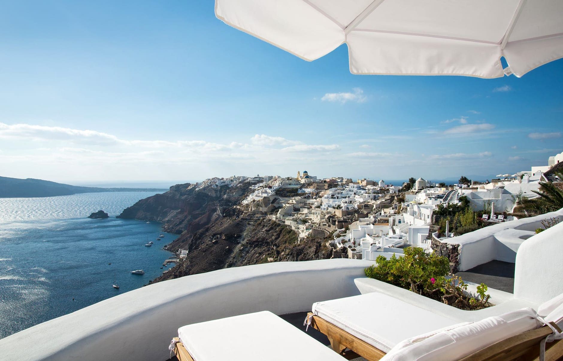 Perivolas, Santorini, Greece. Luxury Hotel Review by TravelPlusStyle © Perivolas l247229