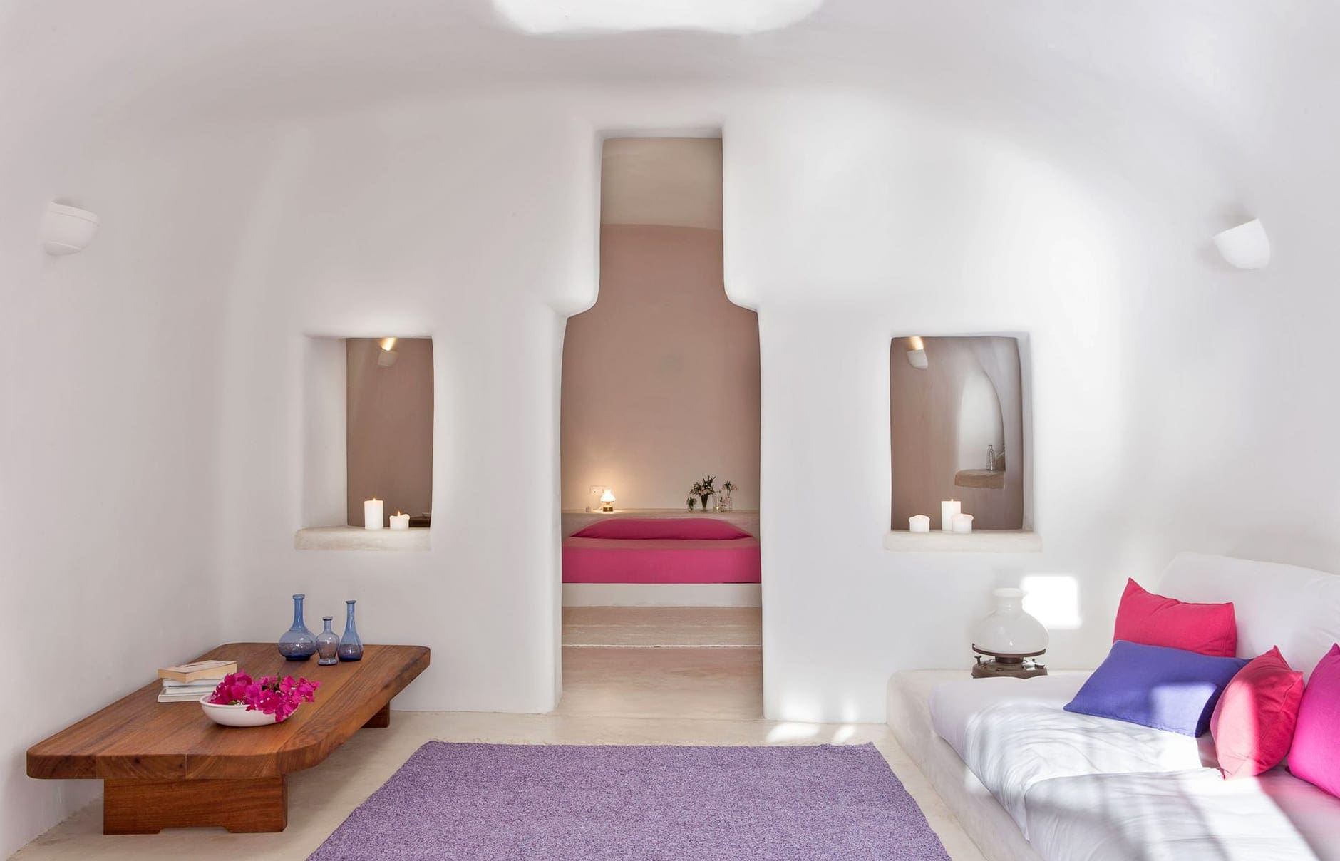 Perivolas, Santorini, Greece. Luxury Hotel Review by TravelPlusStyle © Perivolas l323650