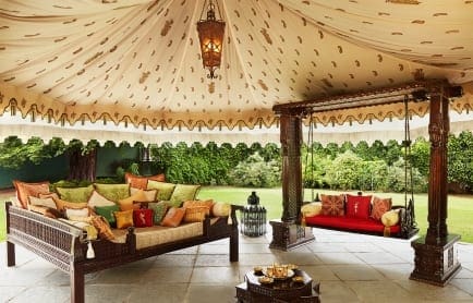 hi_h4ej0_67917648_trpj_coupleroom_sitout_3561