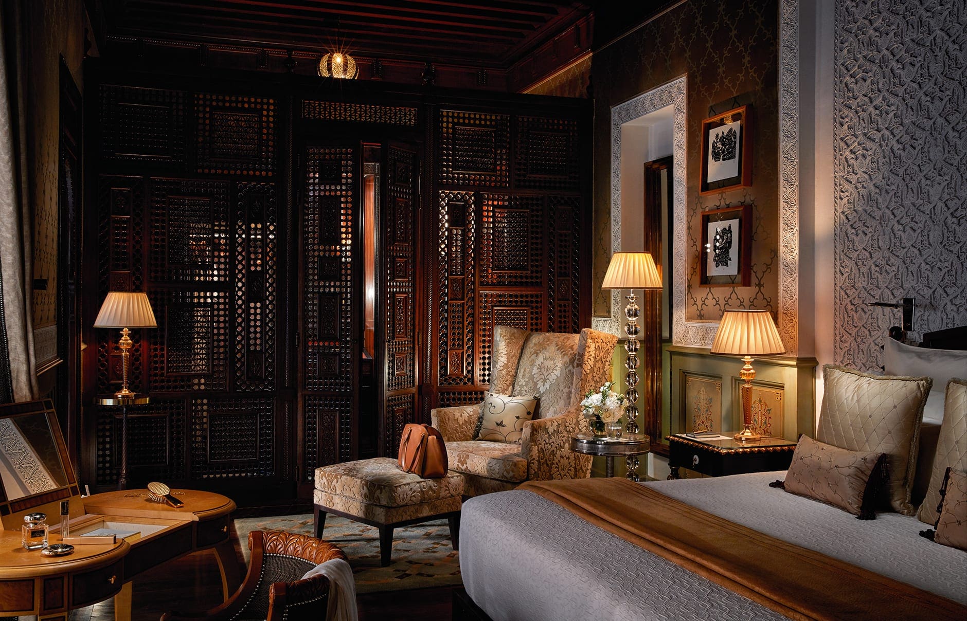 112016301-h1-riad_premier