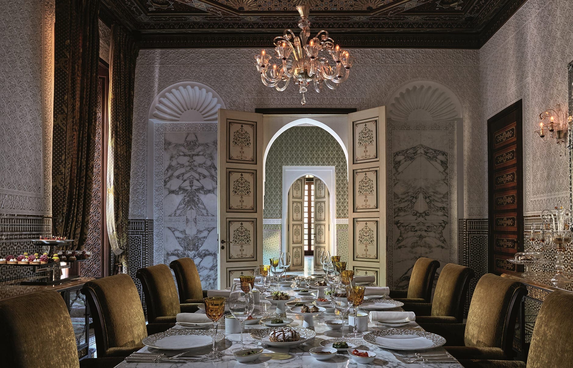 114844278-h1-hd_dining_room_grand_riad