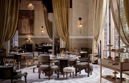 74832823-h1-la_grande_table_marocaine