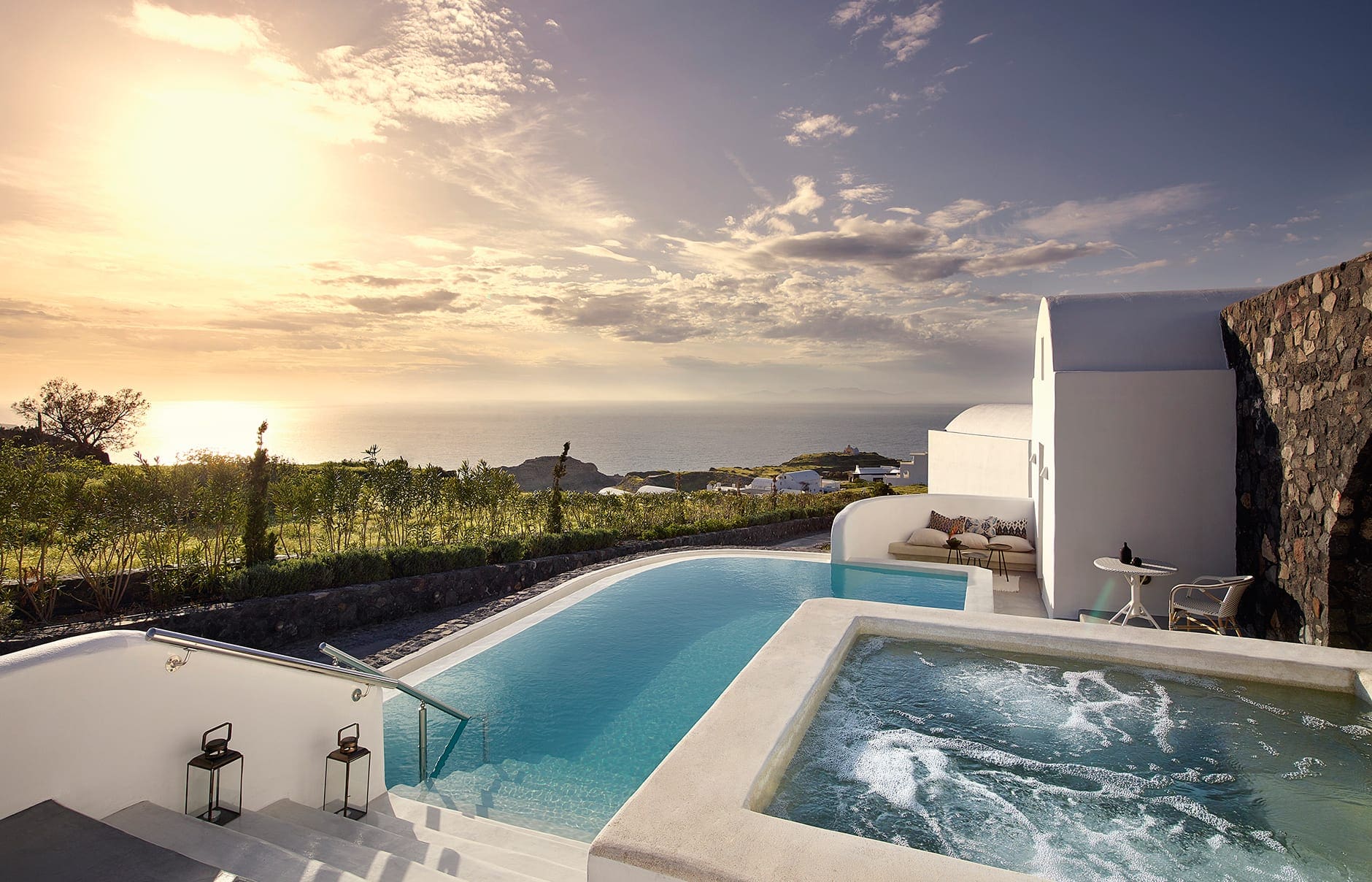santo-maris-oia_royal-suite_01