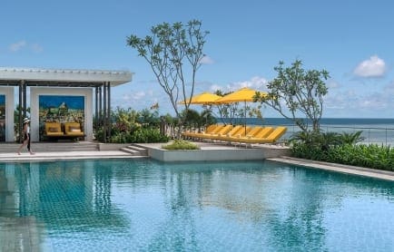 1c-swimming-pool-side-angle