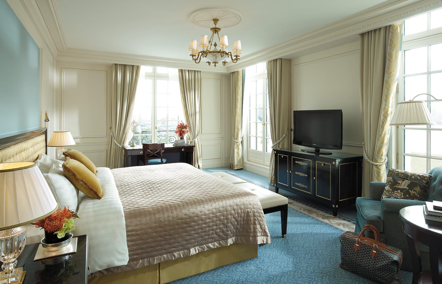 Shangri-La Hotel Paris, France. © Shangri-La 