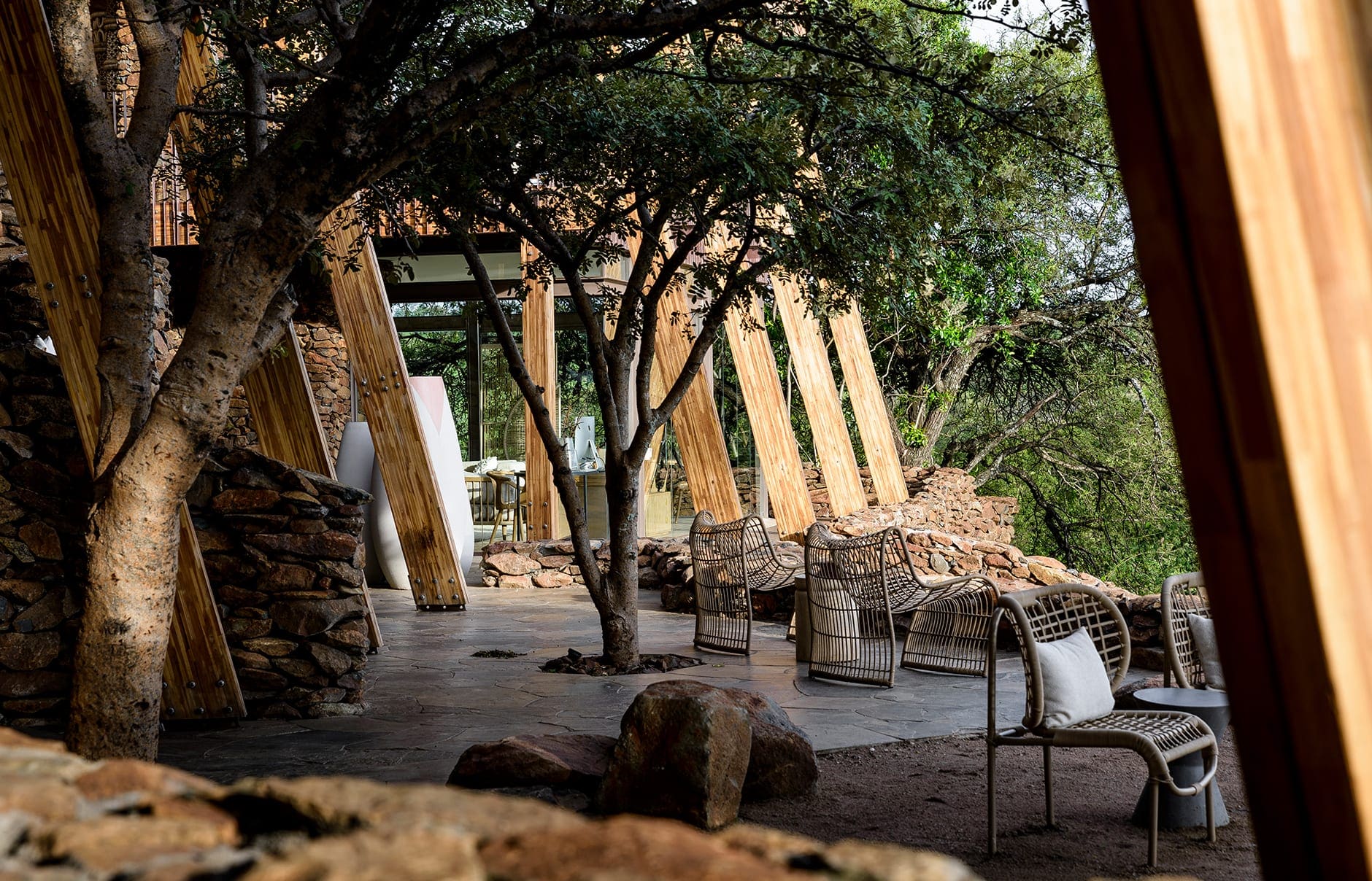 singita-faru-faru-lodge-exterior