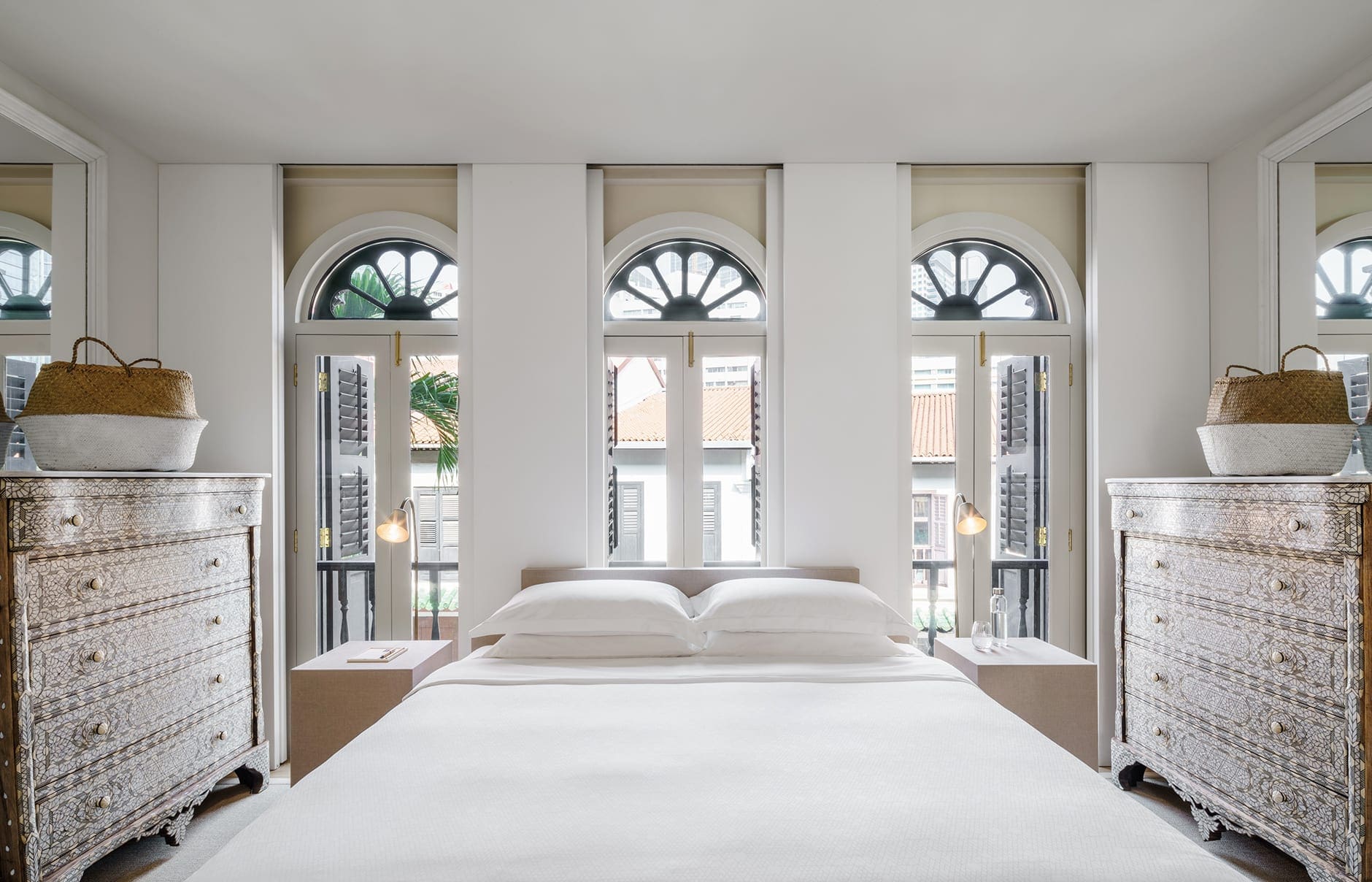 pearl_suite_bedroom_7334-a4