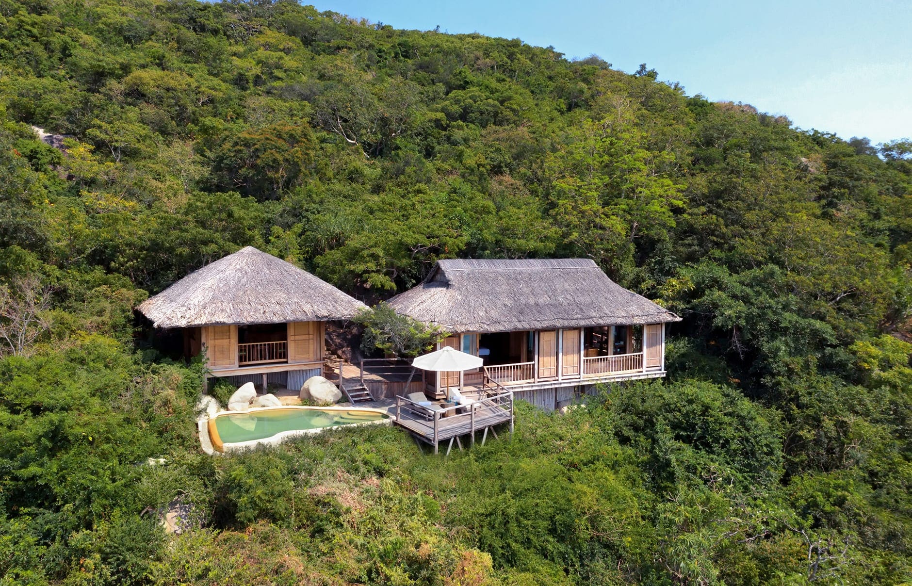 hilltop_pool_villa_aerial_8435-a4