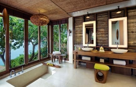 ocean_front_pool_villa_suite_bathroom_6280-original