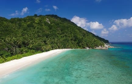 grand_anse_beach2_6520-original