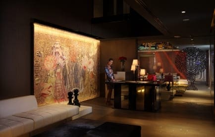 so-sofitel-bangkok-club-signature-reception-area-by-david-dinh