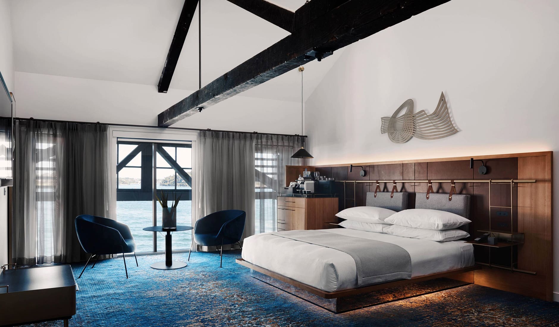 pier-one-sydney-harbour-autograph-collections