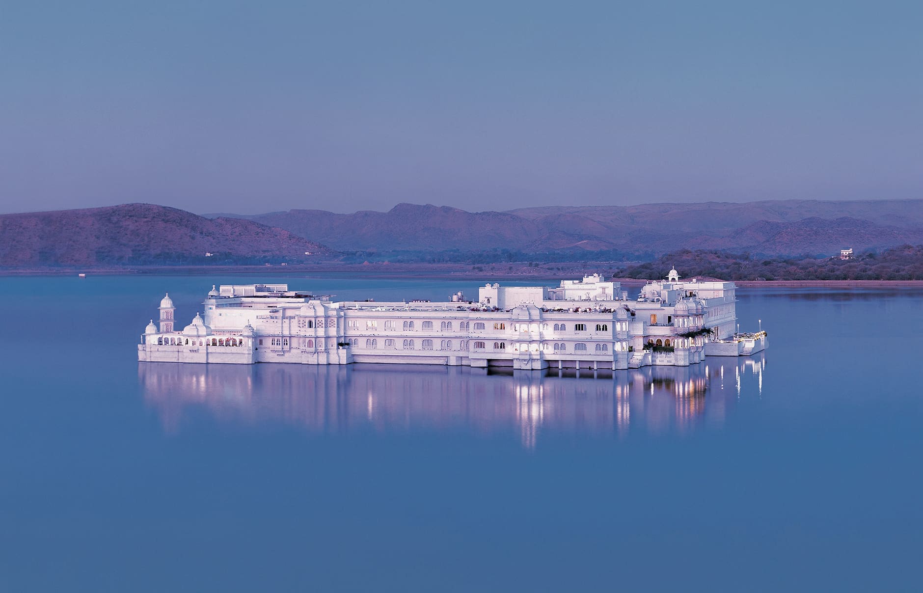 taj-lake-palace-recovered
