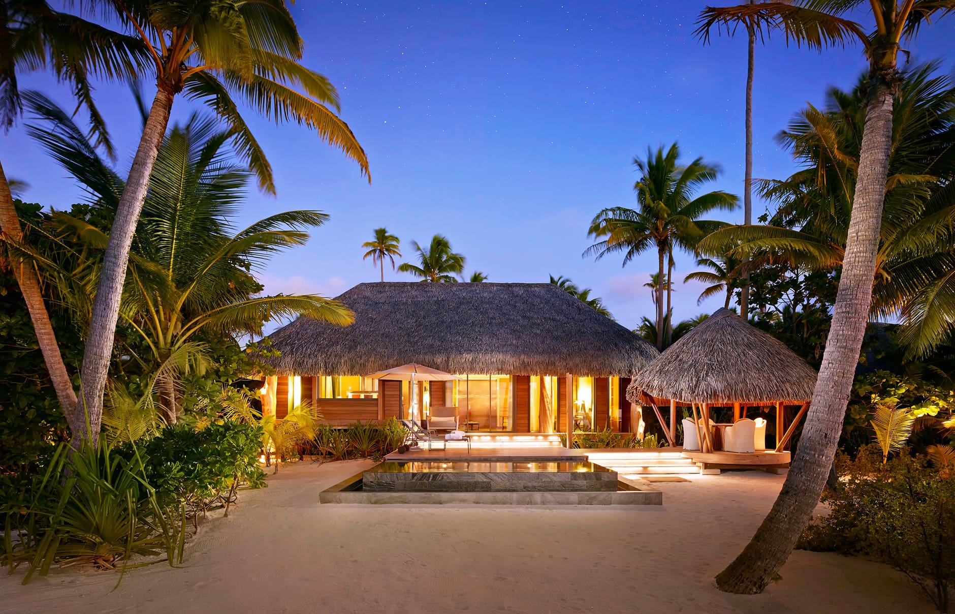 The Brando, French Polynesia • TravelPlusStyle.com 53c6c3_be6444d