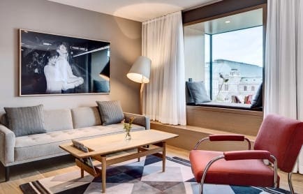 guesthouse-vienna-deluxe-opera-view-room-r-2