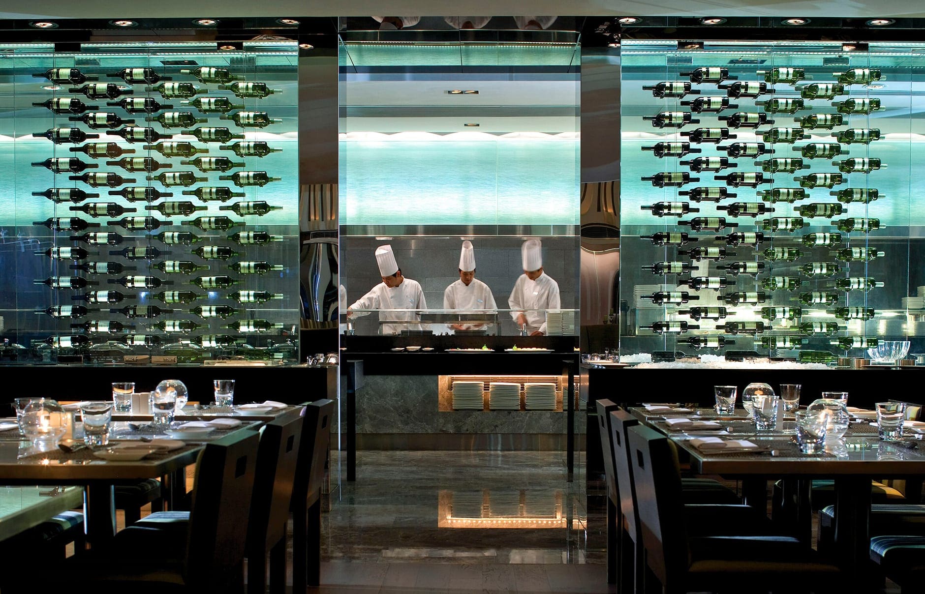 hkgmr-restaurant-1445-hor-clsc