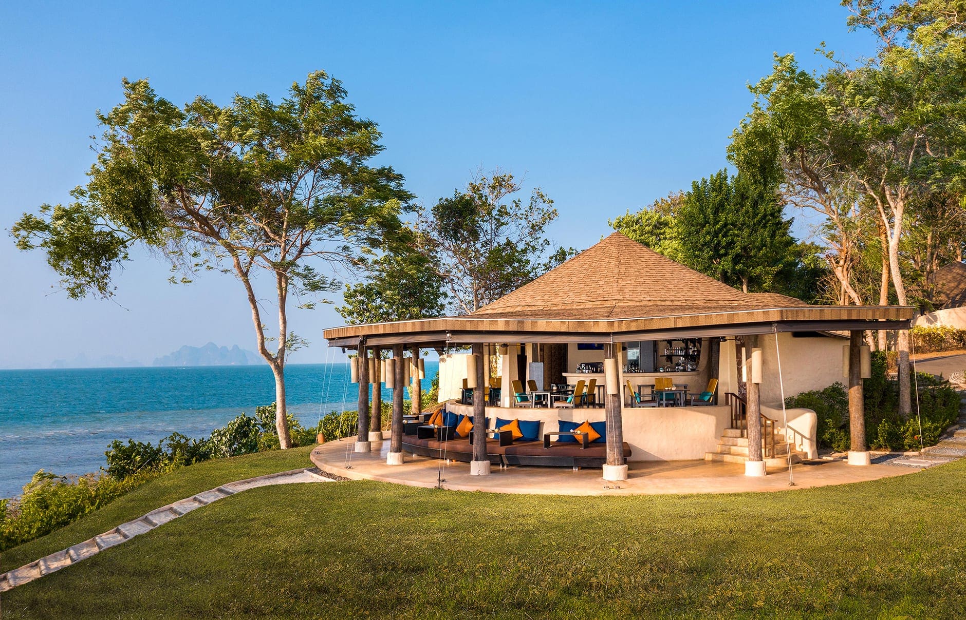 109812943-h1-pyxlc-z-bar-9753-hor-clsc