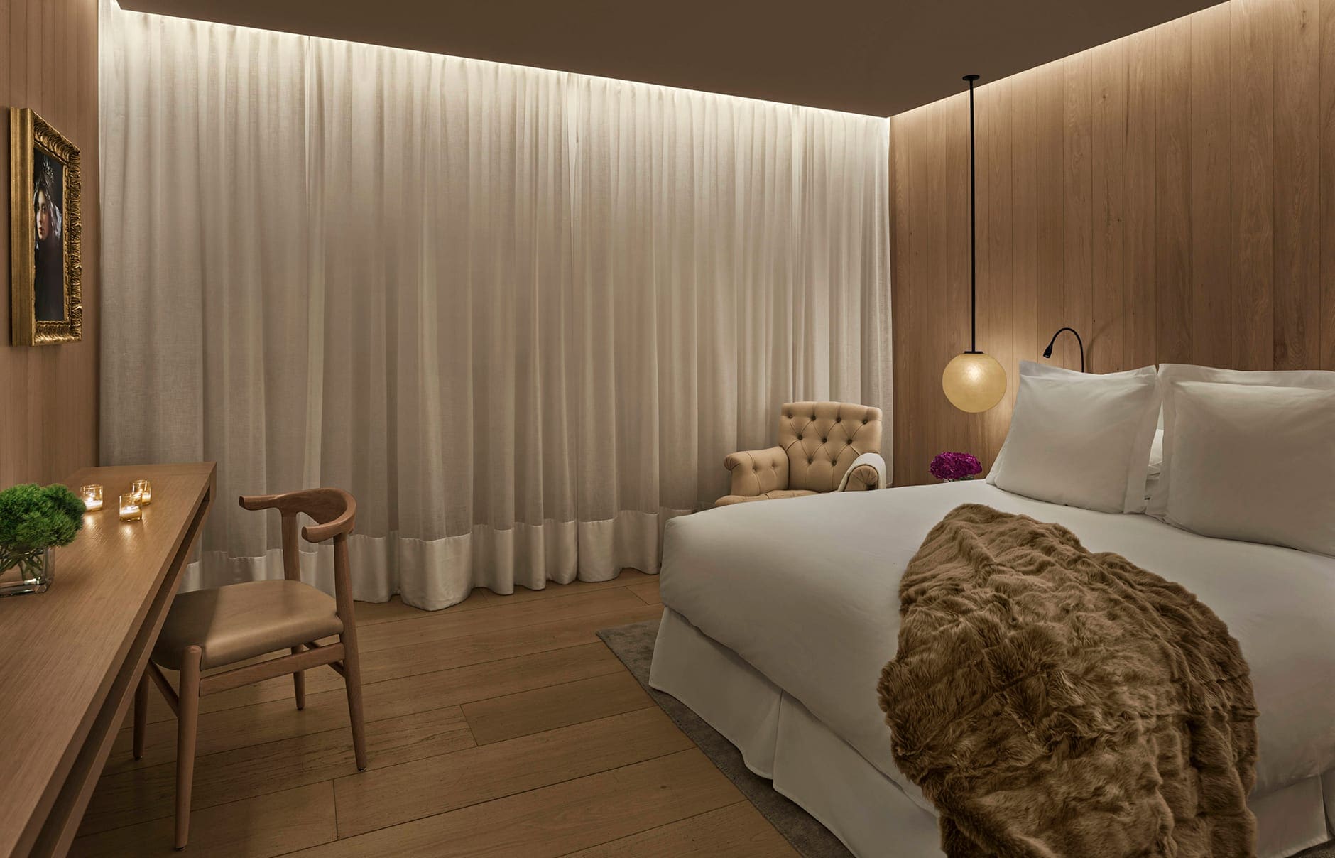 111768002-h1-loneb-deluxe-queen-3573-hor-clsc