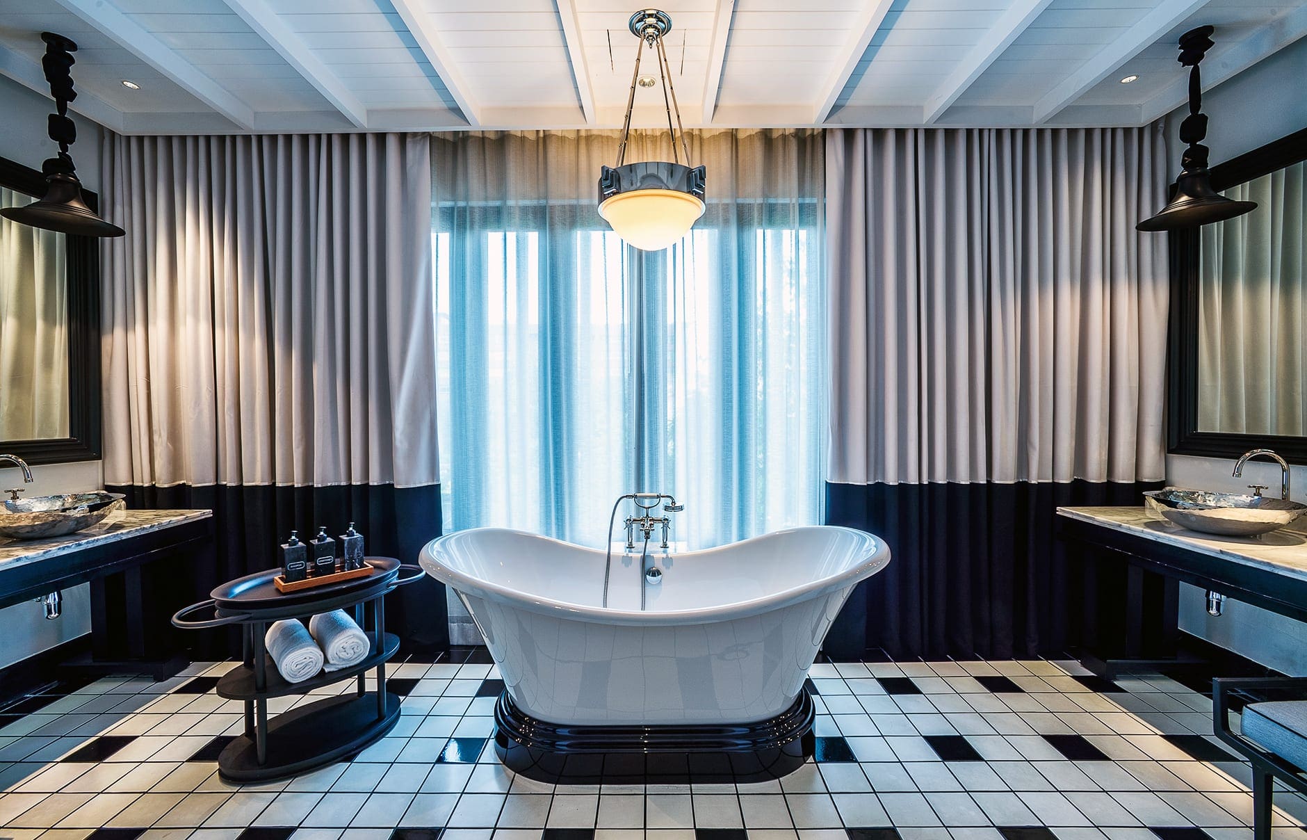 the-siam-siam-suite-bathroom