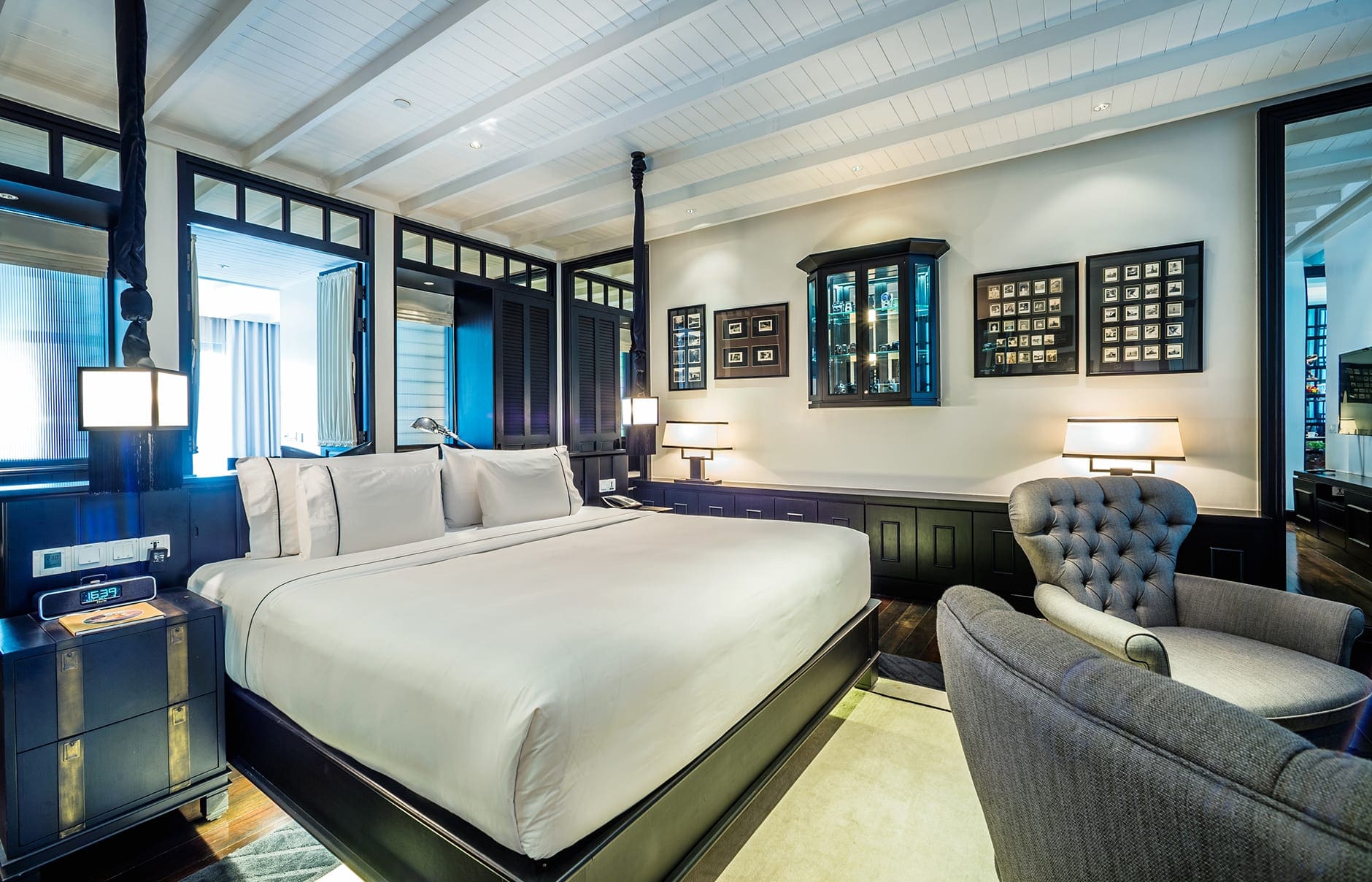 the-siam-siam-suite-bedroom-3