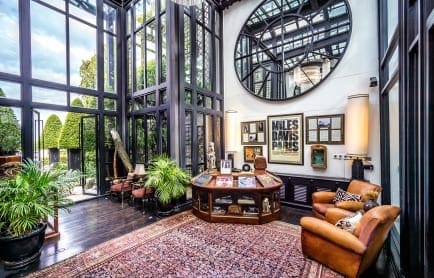 the-siam-vinyl-room-4