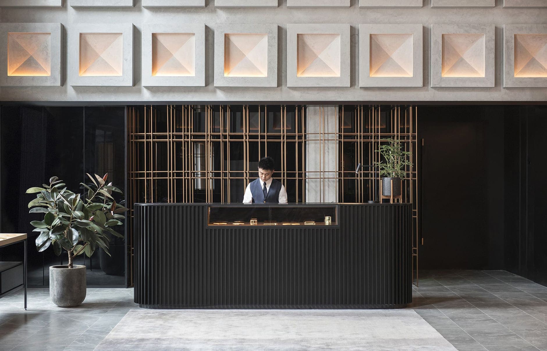 house-hotel-lobby-front-desk