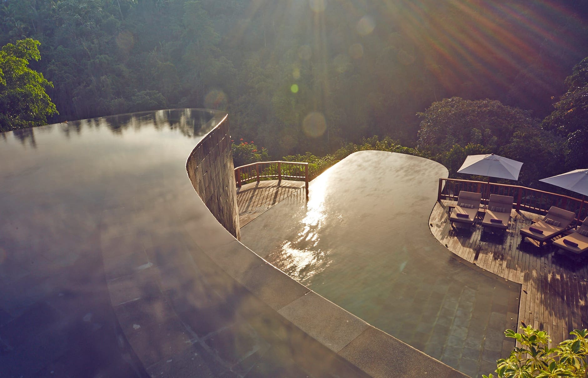 hanging-gardens-infinity-pool