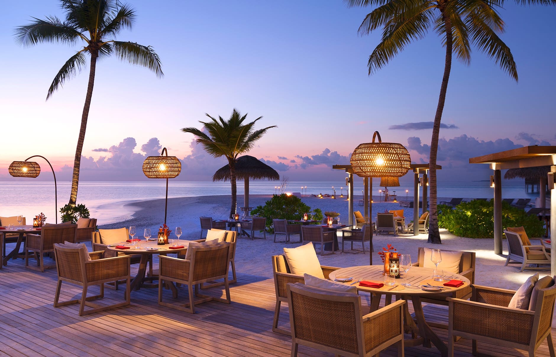 vakku-beachside-seating