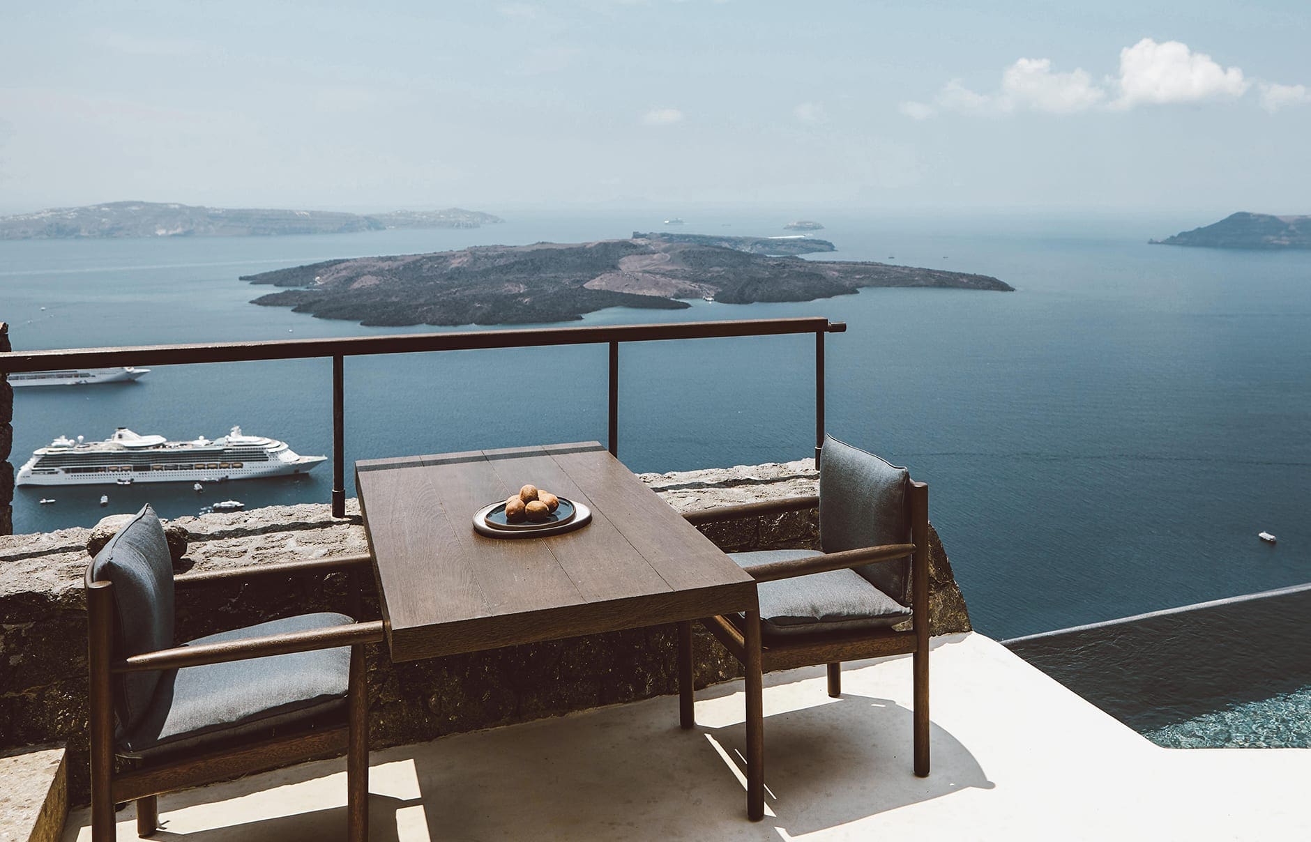 Vora Villas Santorini, Greece. Hotel Review by TravelPlusStyle. Photo © VORA vora-santorini-villa-alpha-r-2