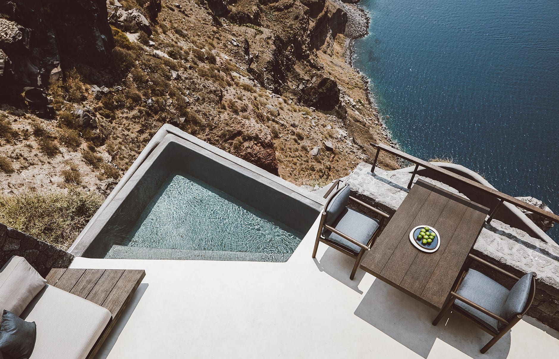 Vora Villas Santorini, Greece. Hotel Review by TravelPlusStyle. Photo © VORA vora-santorini-villa-ro-r-4