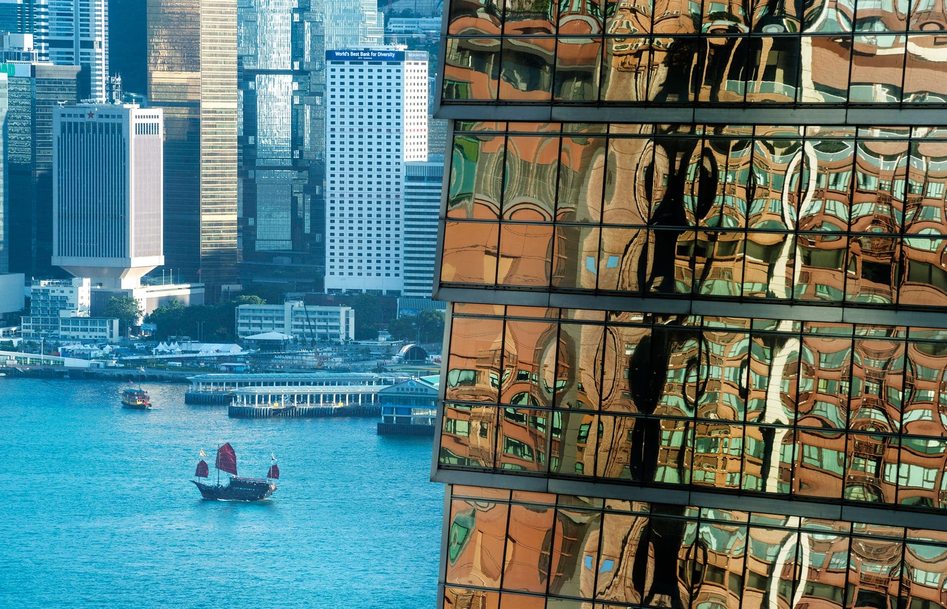 W Hong Kong - Hong Kong. Hotel Review by TravelPlusStyle. Photo © Marriott International 101160663-h1-hkgwh-mood-photo-3973-hor-clsc