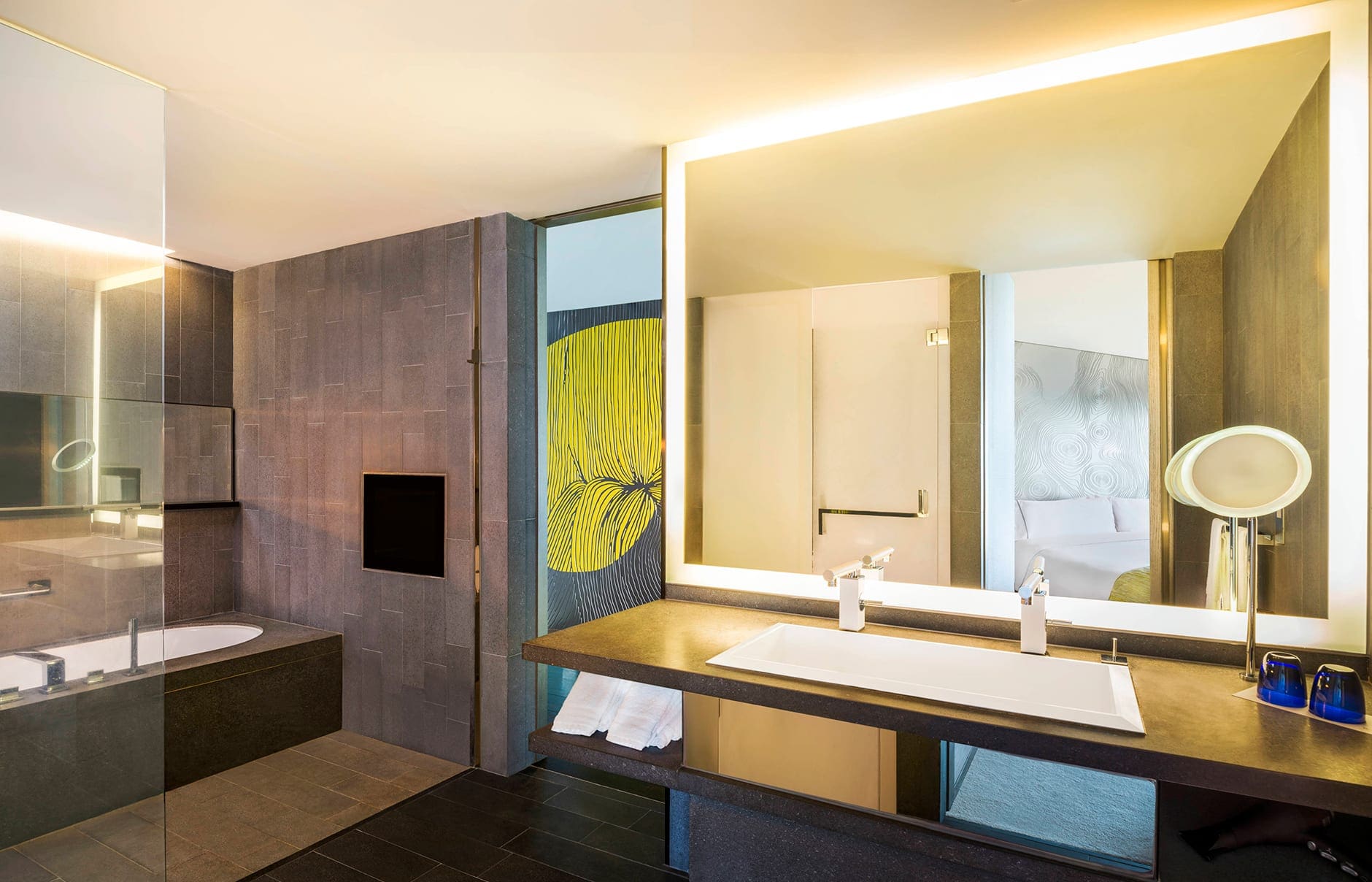 W Hong Kong - Hong Kong. Hotel Review by TravelPlusStyle. Photo © Marriott International 101160966-h1-hkgwh-guestroom-3954-hor-clsc