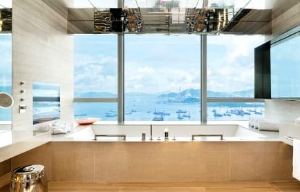 101160851-h1-hkgwh-wow-suite-8828-hor-clsc