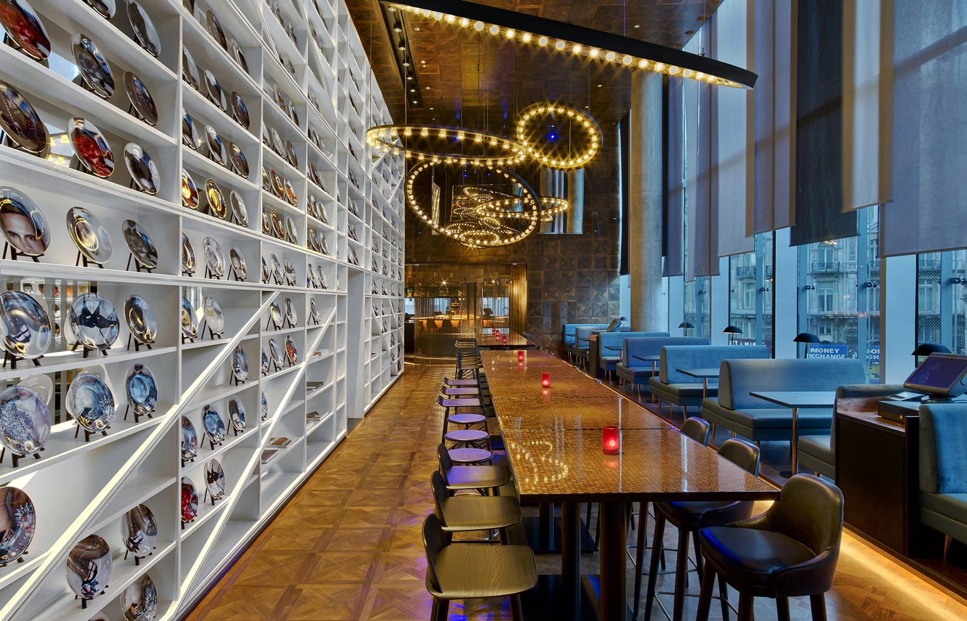 101168804-h1-lonhw-perception-lounge-4362-hor-clsc